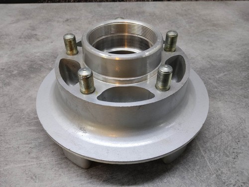 Rear wheel crown - crown, holder