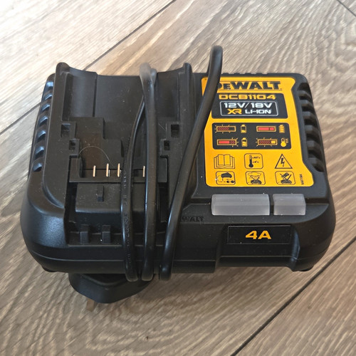Dewalt dcb1104 ion 4a - dcb1104, xr