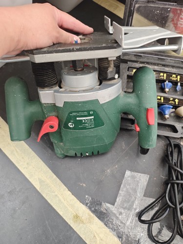 Bosch pof 1200 router 1200w - ae,