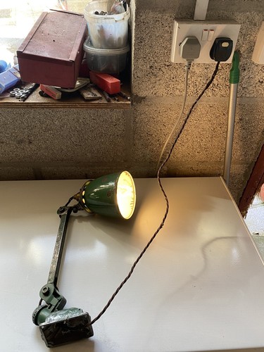 Edl light lamp workbench - edl,
