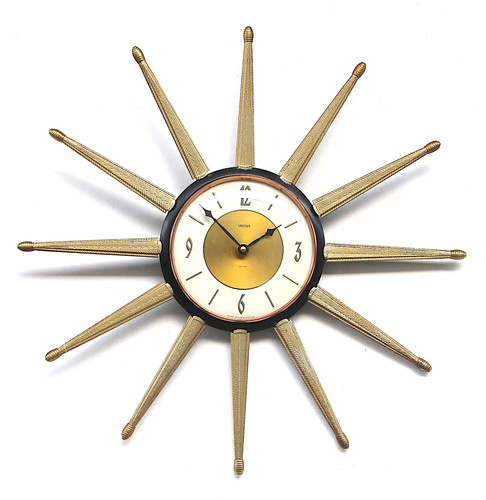 Large 49cm smiths 1960s - large,