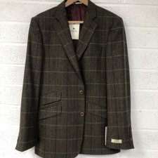 Magee BNWT Donegal Handwoven