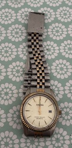 Vintage sekonda quartz watch - vintage,