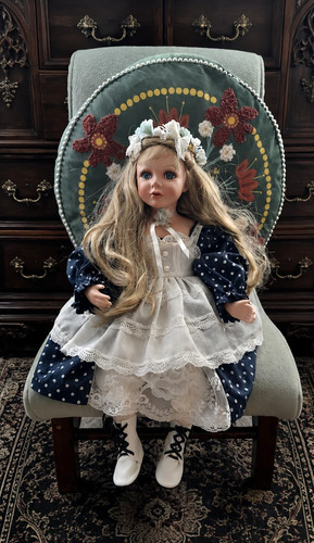 Alberon vintage porcelain doll - vintage,