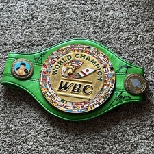 JSA AUTHENTIC Erik Morales Auto WBC Belt Signed