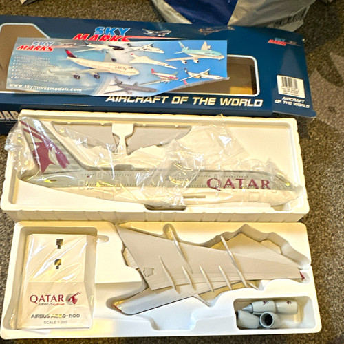 Sky marks qatar airways - sky,