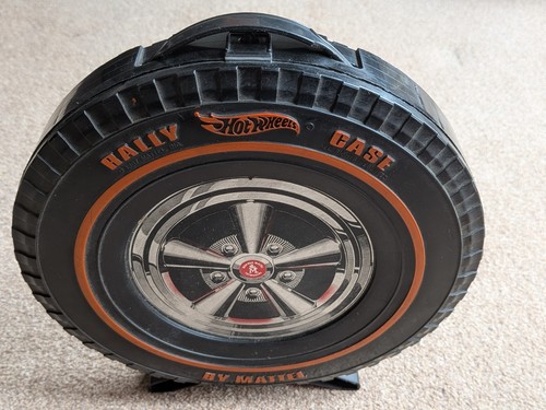 Vintage hot wheels - 12, car