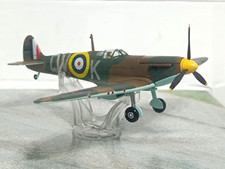 Corgi Aviation Archive Legends AA31905 1/72 scale Spitfire Mk I  RAF No.19 SQN