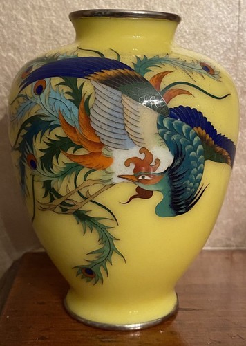 Beautiful vintage yellow - beautiful,