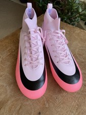 Unworn pink Nike Air 2025