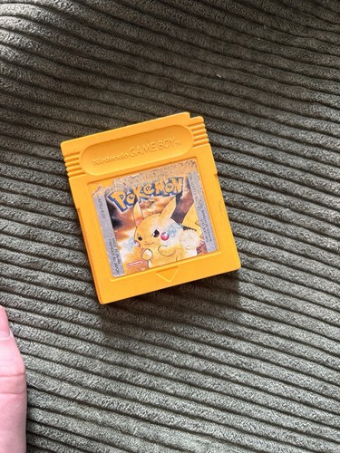 Pokemon yellow nintendo - yellow, game