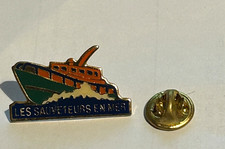 Les Sauveteurs en Mer  French