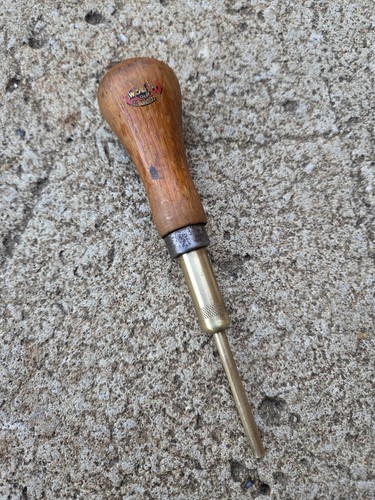 Vintage woden pushpin - vintage, 1