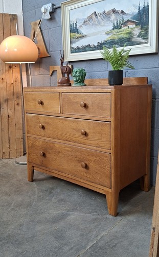 Chest drawers o - of, ~