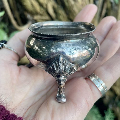 Small silver cauldron vintage - small,