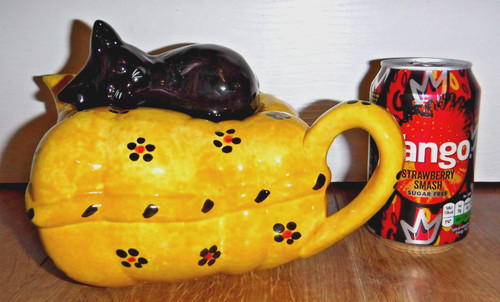 Tony carter teapot - tony,