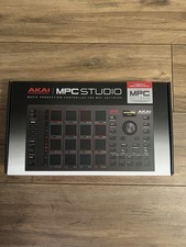 Akai Professional MPC Studio 2