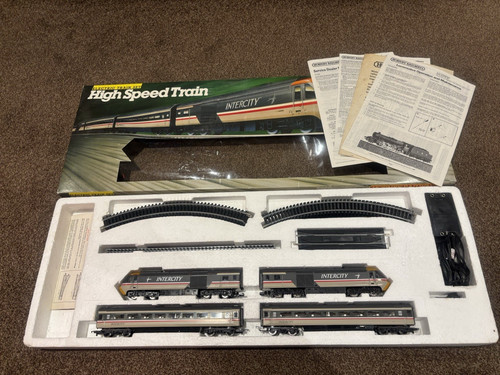 Hornby r693 hst car - hst, 4