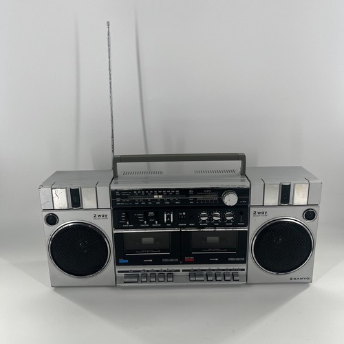 Vtg rare sanyo w3k boombox - rare,