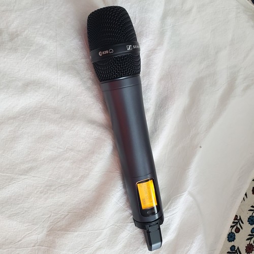 Sennheiser wireless mic - wireless,