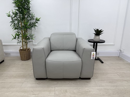 Dfs lauder power recliner - dfs,
