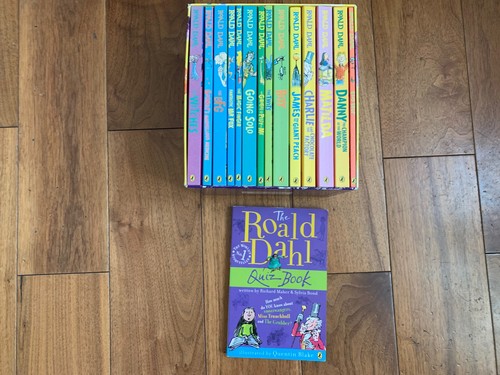 Roald dahl books box set - 15,