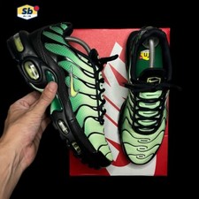 NIKE TN AIR MAX PLUS | GREEN