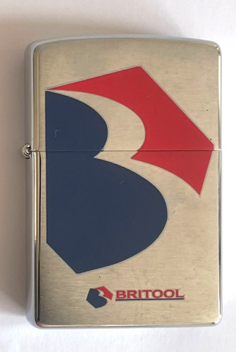 Zippo lighter 2005 - lighter,