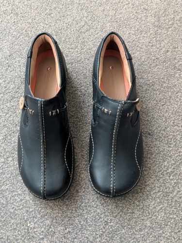 Clarks ladies black leather - ladies,