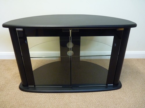Black stand with - tv,
