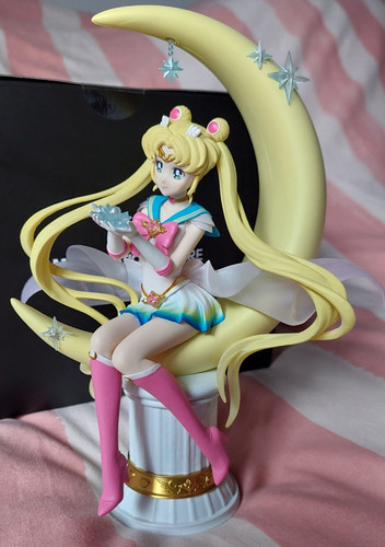 Super sailor moon figuart - super,