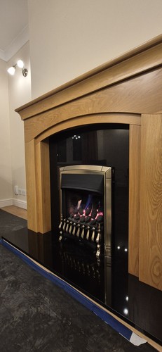 Gas fire with solid oak - gas,