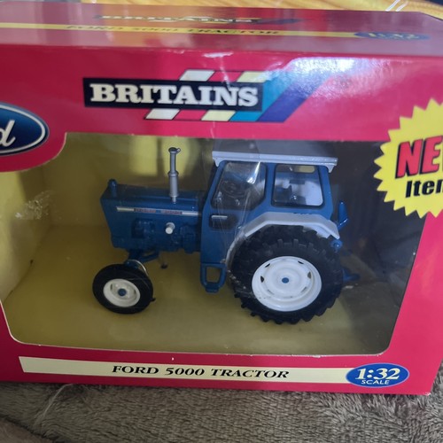 Britains ford 5000 tractor - britains,