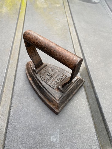 Vintage iron old cast - old,