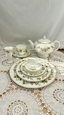 Wedgwood Mirabelle Tea Set |