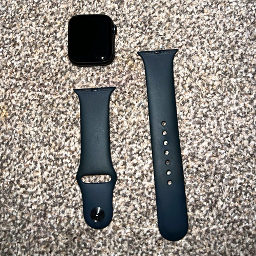 Apple watch 40mm aluminium - watch,