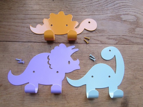 Metal dinosaur childs - metal,
