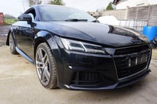BREAKING AUDI TT MK3 8S S LINE