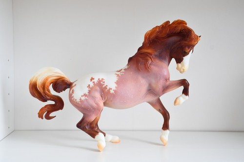 Breyer chevalier 125 made - breyer,