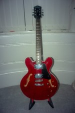 Vintage VSA500 Reissued Semi Acoustic Guitar -- Cherry Red