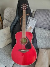 Yamaha FS SERIES Ruby Red