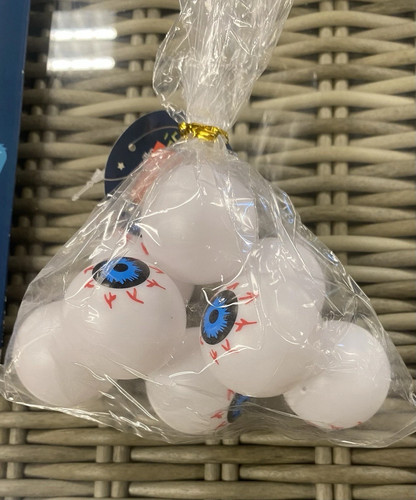 Halloween scary eyeballs home - eyeballs,