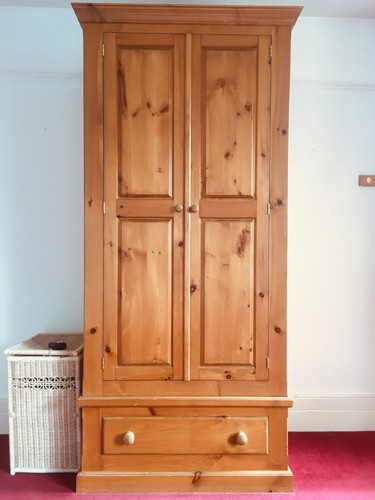 Wardrobe used - wardrobe,
