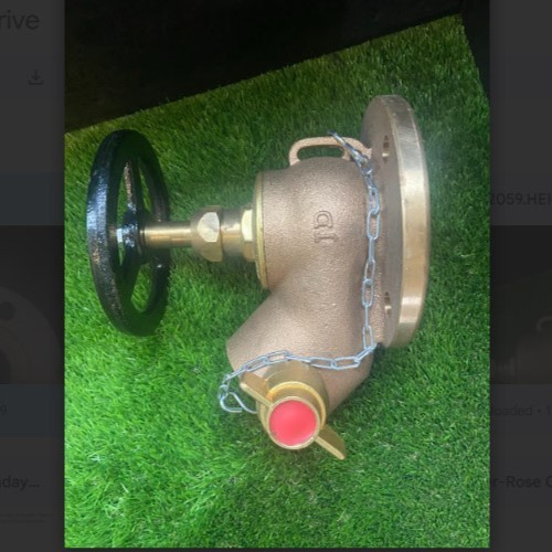 Right angle hydrant - angle, valve