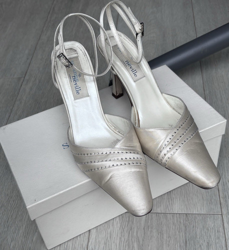Suzanne neville ivory satin - ivory,