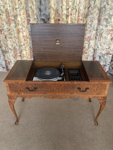 Vintage radiogram dynatron - vintage,