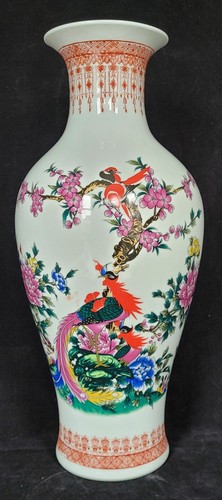 Large chinese vase depicting - vase,