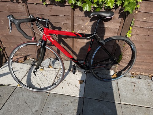 Carrera valour road bike - valour,