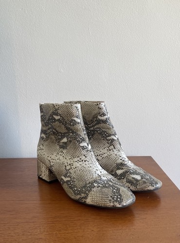 Zara women snakeskin - women’s,
