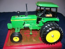 Custom John Deere 4030 cab w/ duals, 1/16, Ertl, Nice detail